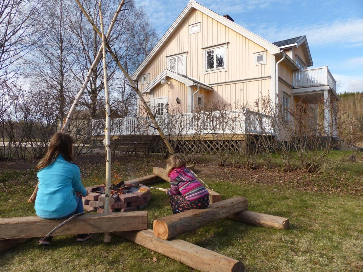 Ferienhaus Bjoerkebo Stöllet Esterno foto